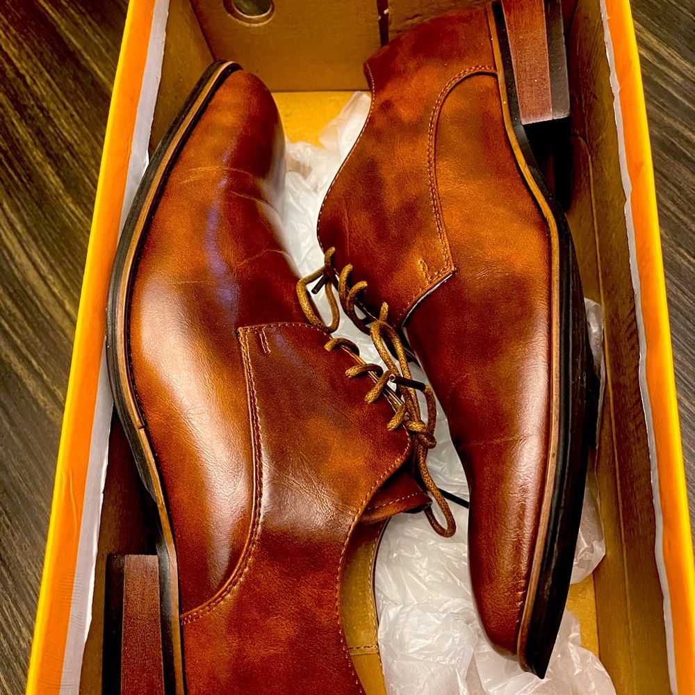 Excellent condition dress shoe size 7.5